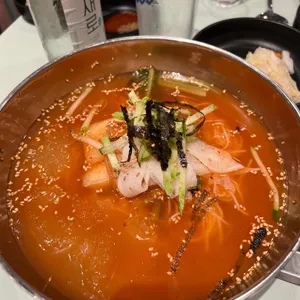 꾸석지돌판한우 사진