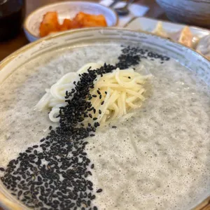 착착국수 사진