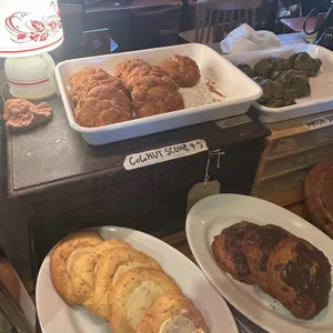 세인트러스트 사진