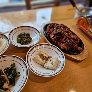 청국장과보리밥 사진