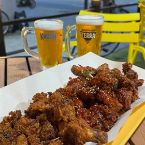 노랑통닭 사진