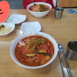 망향비빔국수 사진 2