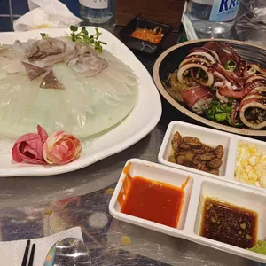 통통한오징어 사진