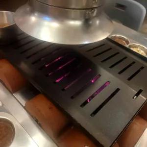 초연 사진
