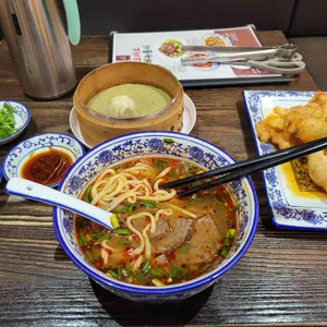 샤오바오 우육면 사진