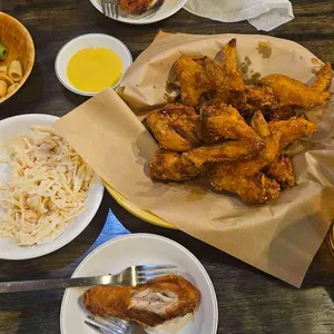 보드람치킨 사진
