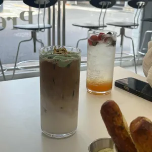 프레즐틱 사진
