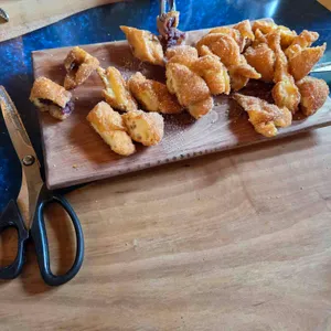 꽈배기진 사진