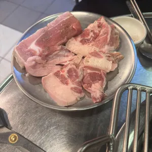 명품돼지집부속전문 사진