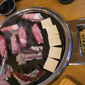 이차돌 사진