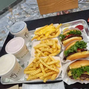 쉐이크쉑 사진