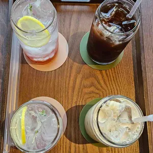 카페 사계 사진