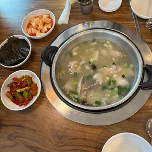 예진 닭한마리 산낙지 사진