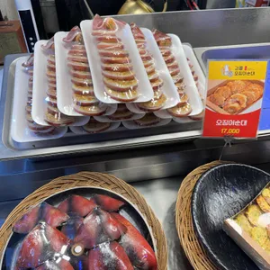 강릉오징어순대 사진