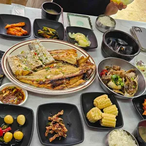 백천선어마을 사진