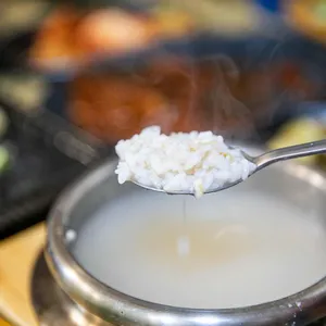 흑마늘보쌈 사진