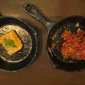 주인테이블 사진