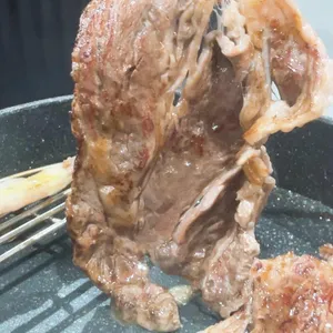 한우집투뿔사위 사진