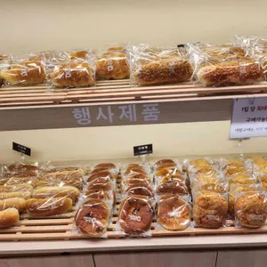 명장텐 사진