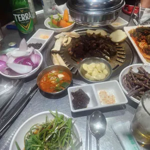 꿀꿀이네연탄 사진