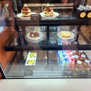 앳니스 리뷰 사진