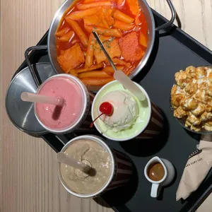 보드게임카페 레드버튼 사진