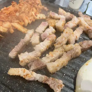 상록수김치삼겹살 사진