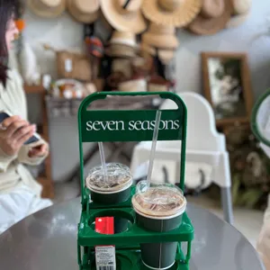 세븐시즌스 사진