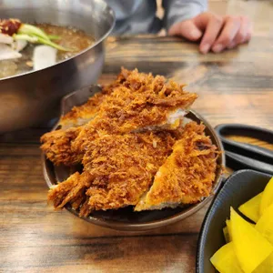 짱이네매콤돈가스냉면 사진