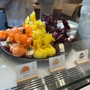 한정선 녹 대표 사진