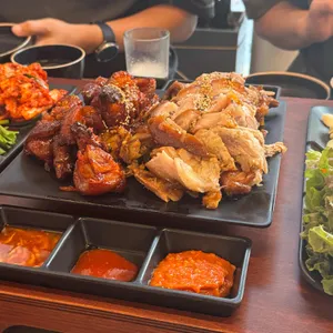 귀한족발 대표 사진