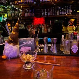 512saloon 펍&바 리뷰 사진