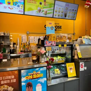 컴포즈커피 리뷰 사진