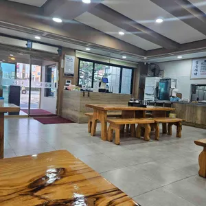 앞뜰식당 리뷰 사진