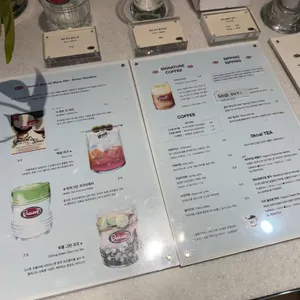 퀸트 리뷰 사진