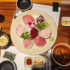 이흥선참치 사진
