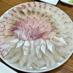 사량도자연산횟집 사진