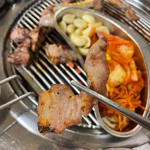 을지로연탄구이 사진