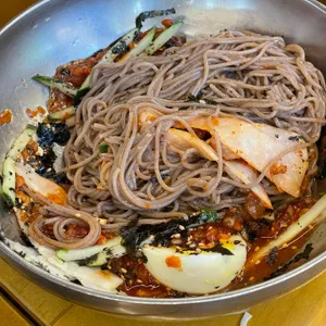 통나무집 숯불닭갈비 사진