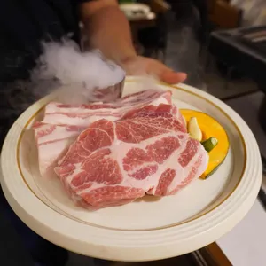 근돈 사진