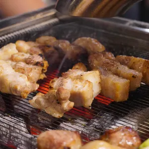 근돈 사진