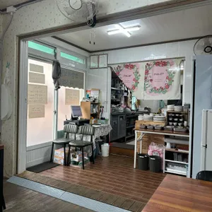 부엉이식당 사진