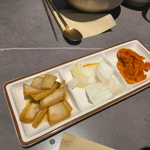육타 사진