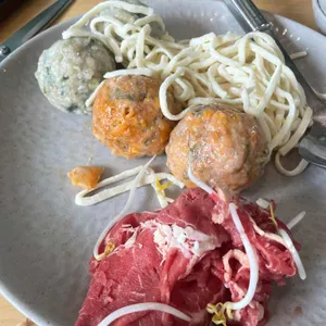 본가 만두전골전문점 사진