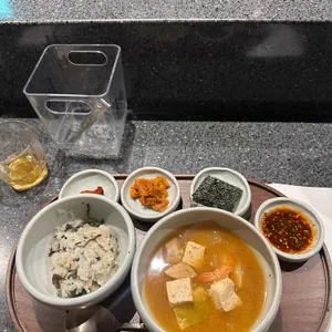 지즐 한우 오마카세 사진