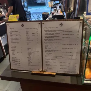리프커피바 리뷰 사진