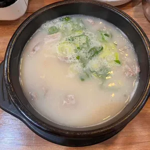 대한민국 명장이 만든 명장국밥 사진
