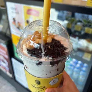 컴포즈커피 사진