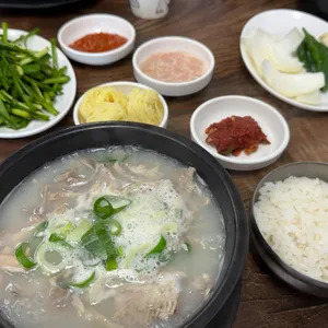 청도돼지국밥 사진
