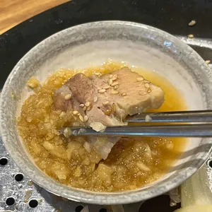 본능족으로족발보쌈 사진